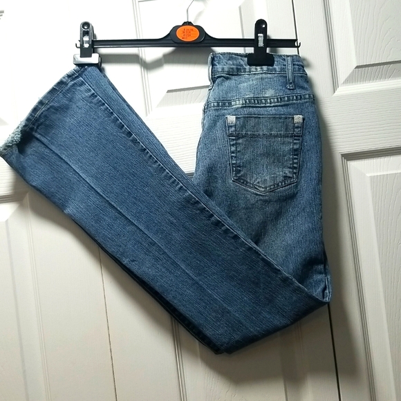 Vanilla Star Platinum Enbroided Jean's Size 1 - Picture 10 of 10